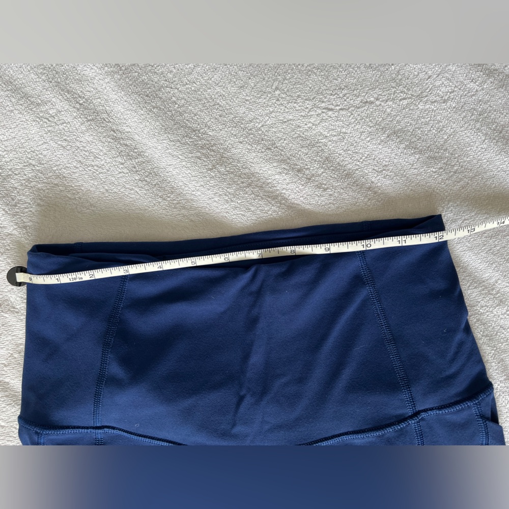 Victoria's Secret VSX Sport Navy Blue Knockout Leggings - Picture 3 of 11